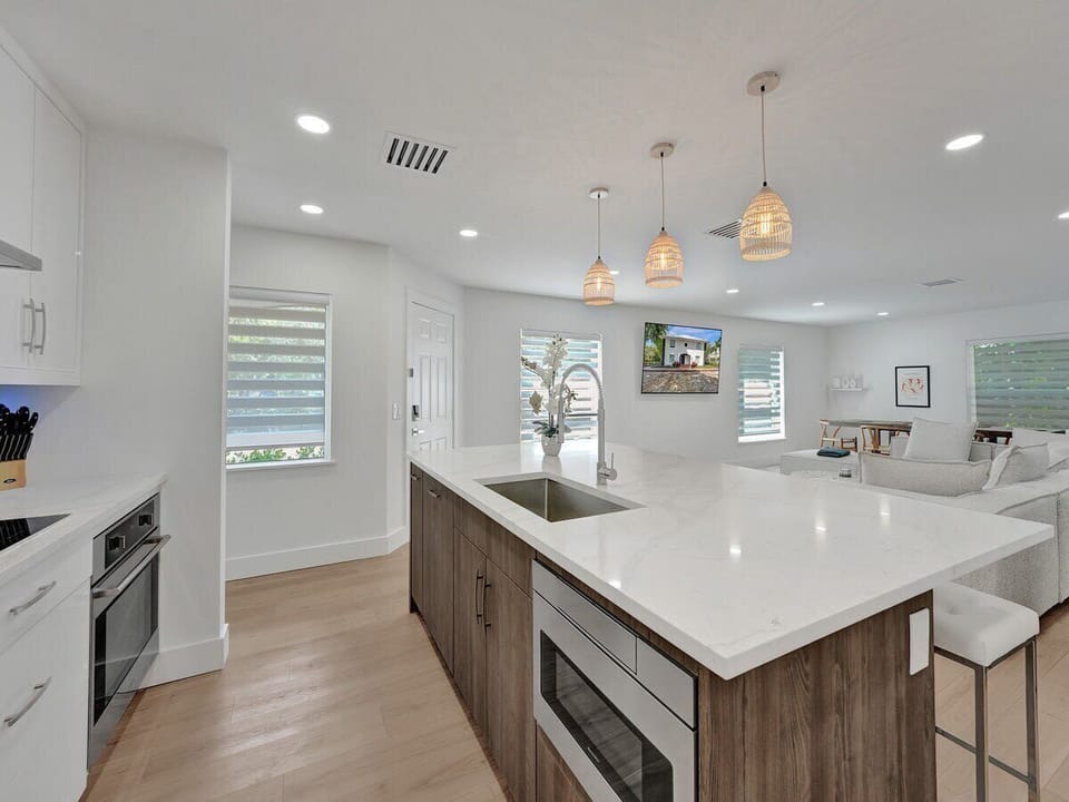 Kitchen is complete with kitchen wares and has brand new built-in designer appliances