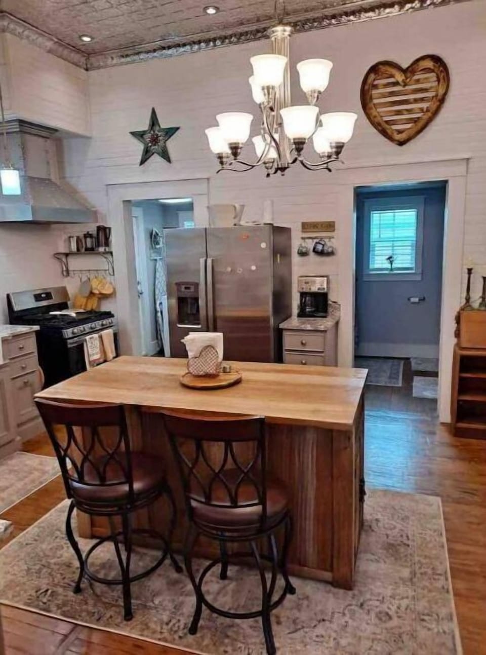 The island provides seating for four.