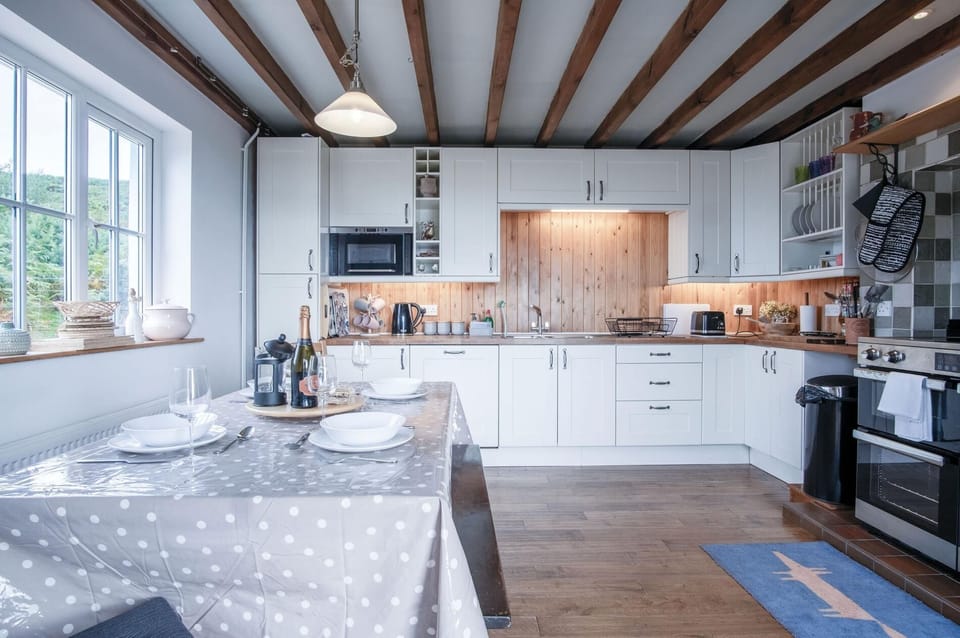 Windy Walls -  3 Bedroom Holiday Home - Rhossili (3726)