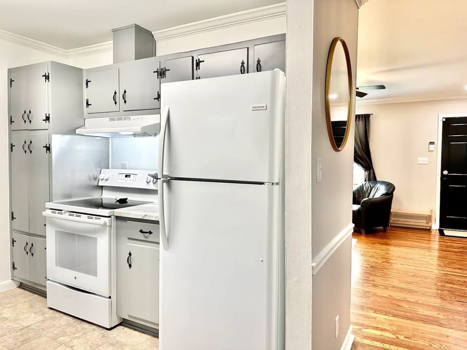 Fully stocked kitchen, dining for 4, carport access.