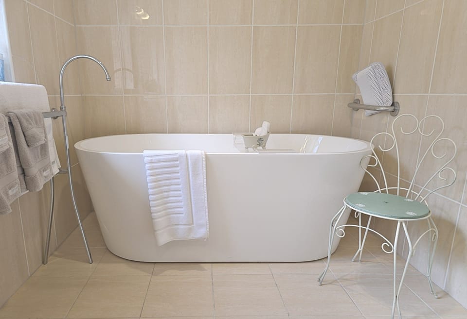 Waterview Gardens B&B Bed and Breakfast in Tasmania