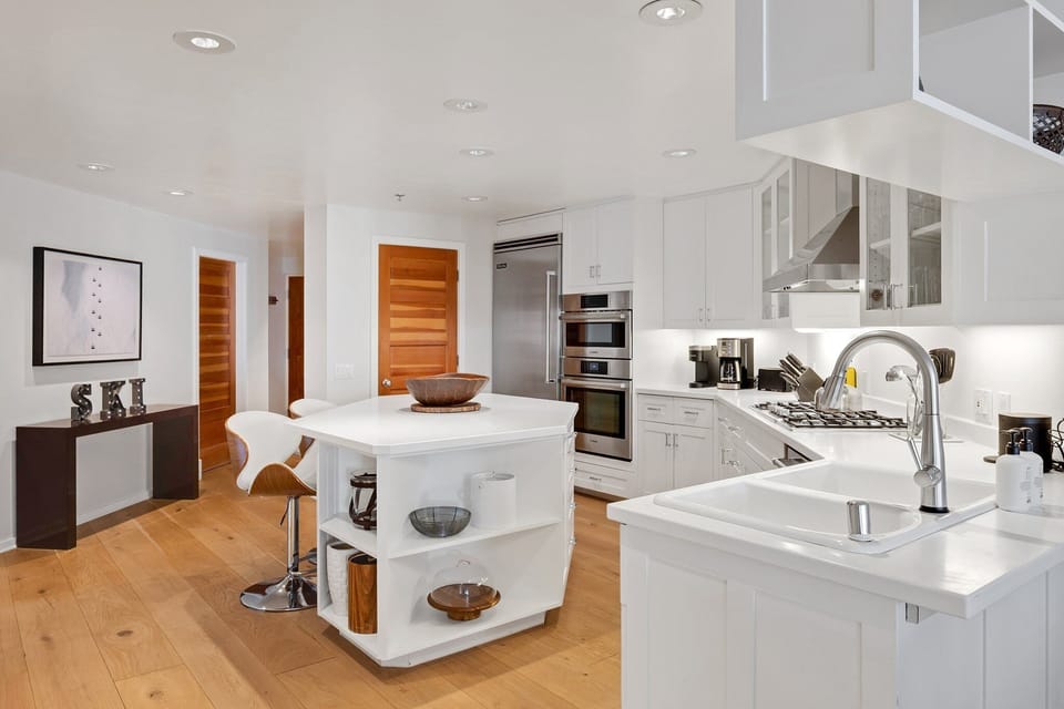 Spacious with plenty of counter space as well as a pantry for storage.