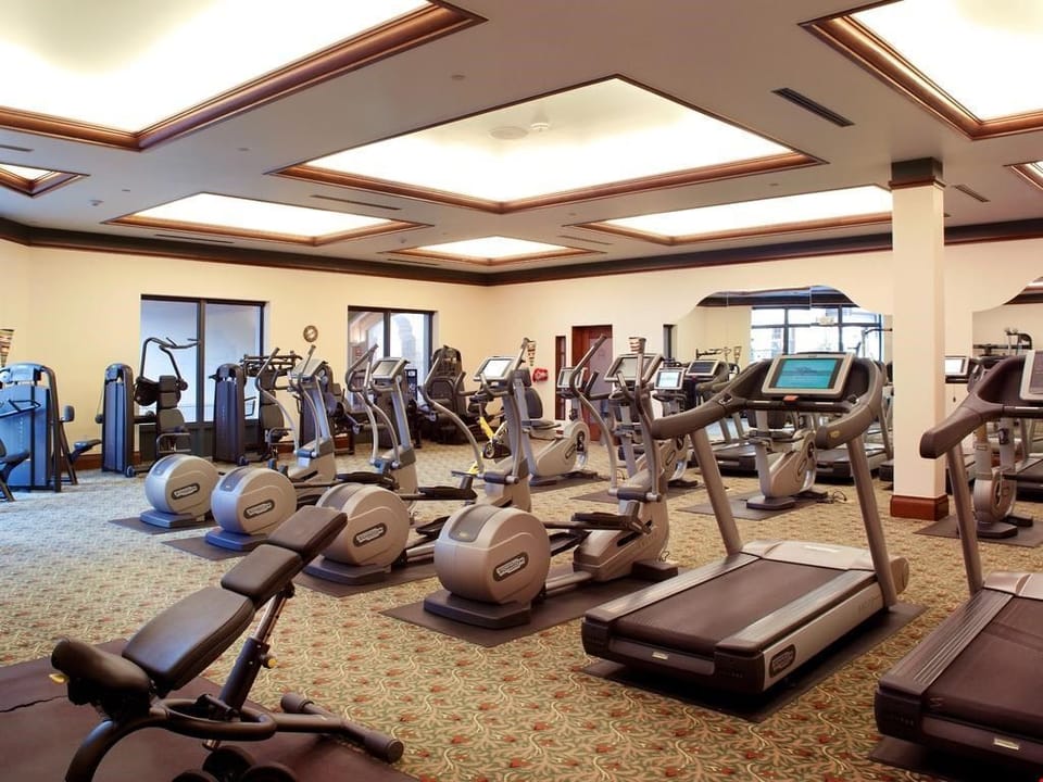 Keep your gym routine on track at the fitness center