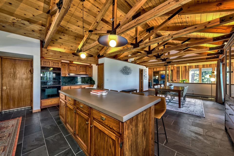 Great room with Kitchen , Dinning Room and Living Room