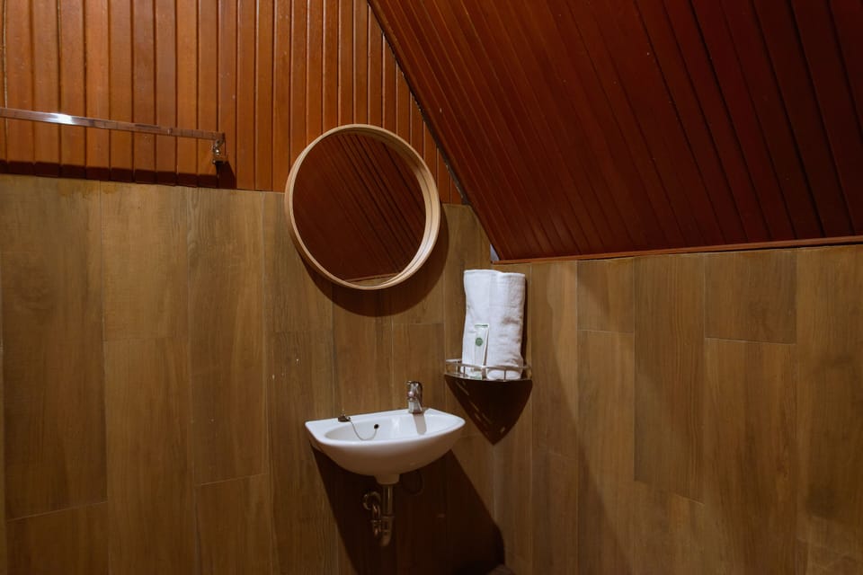 Towels, soap, toilet paper