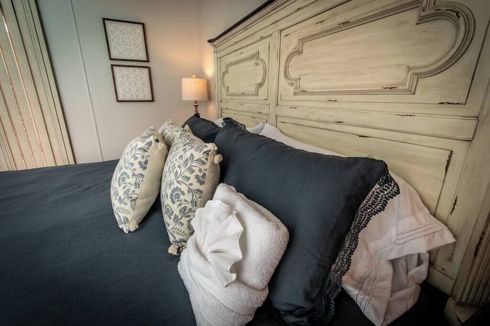 King Bed