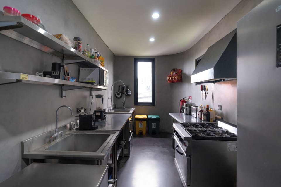 Exclusive Villa | Private kitchen | Mini-fridge, espresso maker, coffee/tea maker, electric kettle