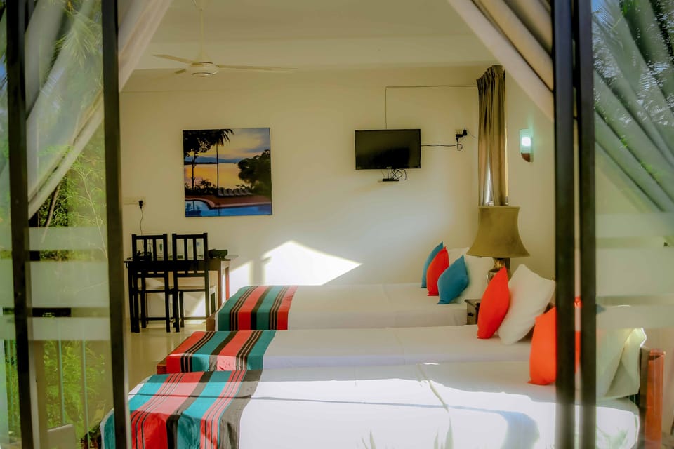 Premium bedding, in-room safe, individually furnished, desk