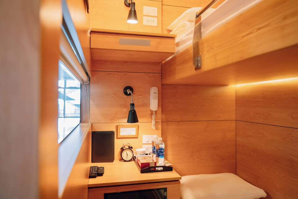 Basic Twin Room | Hypo-allergenic bedding, free minibar, desk, laptop workspace
