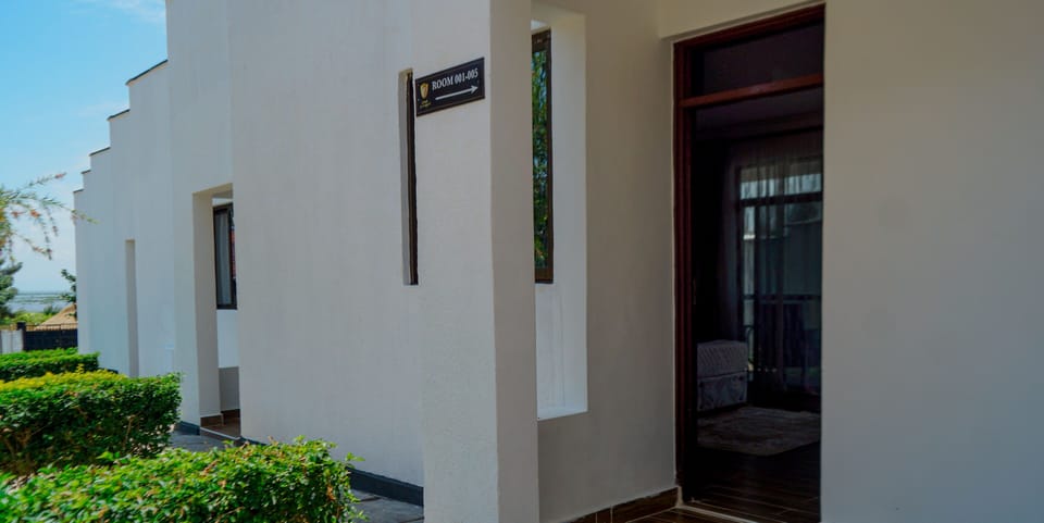 Olmak Beach Resort Hotel in Kenya