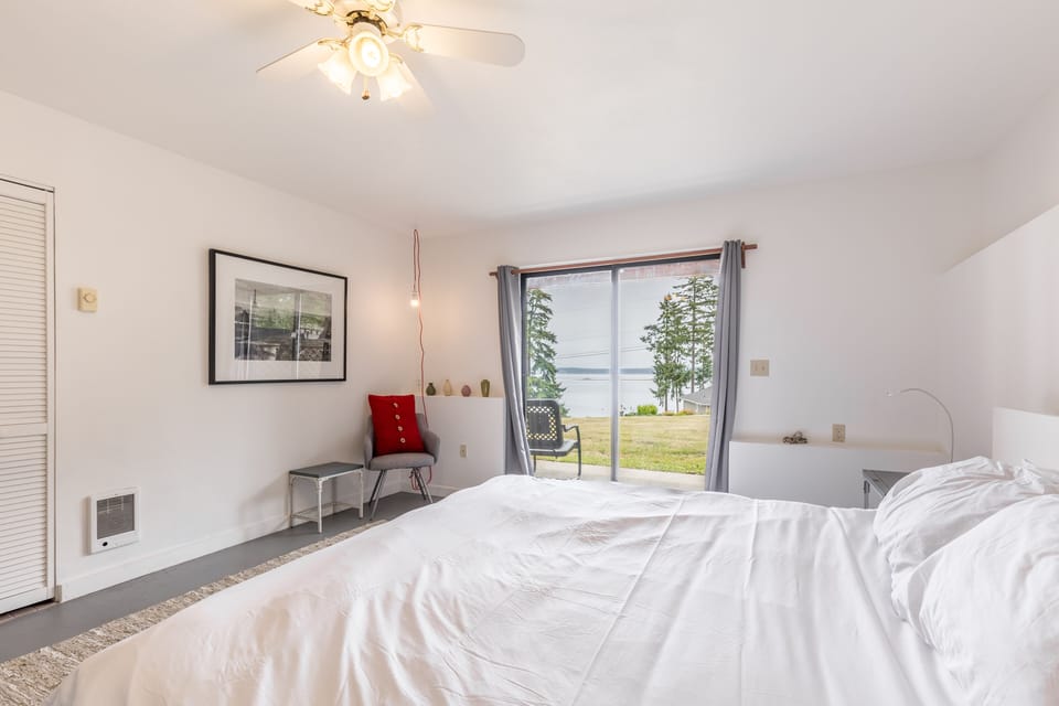 Primary bedroom.