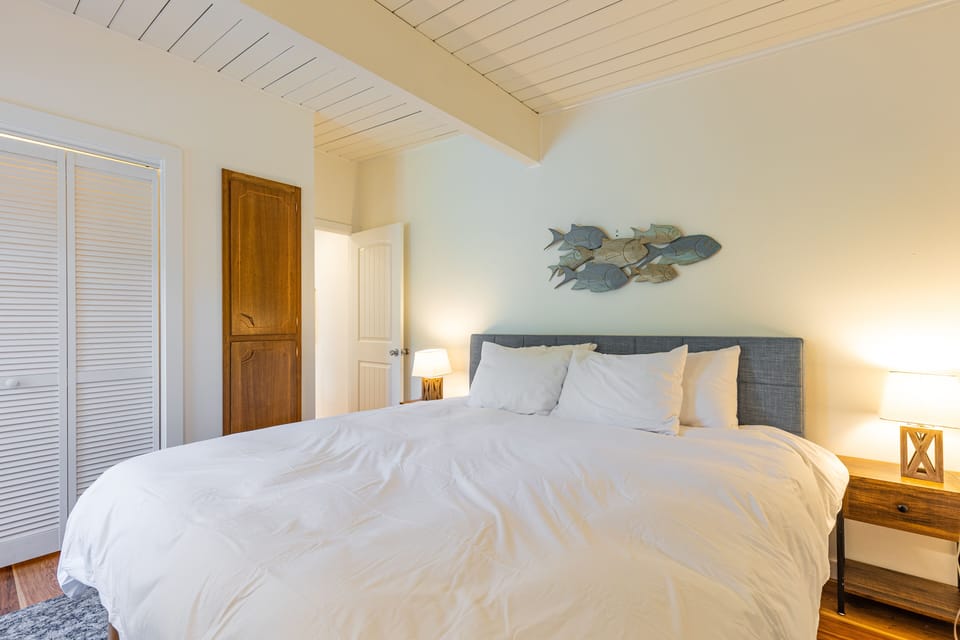 Primary bedroom.