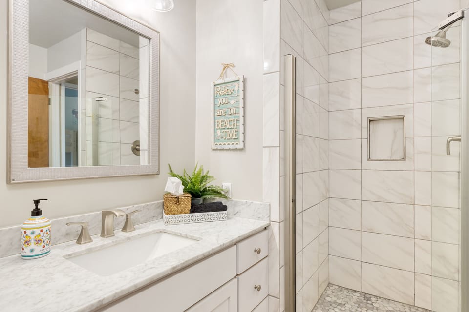 Bathroom 2.