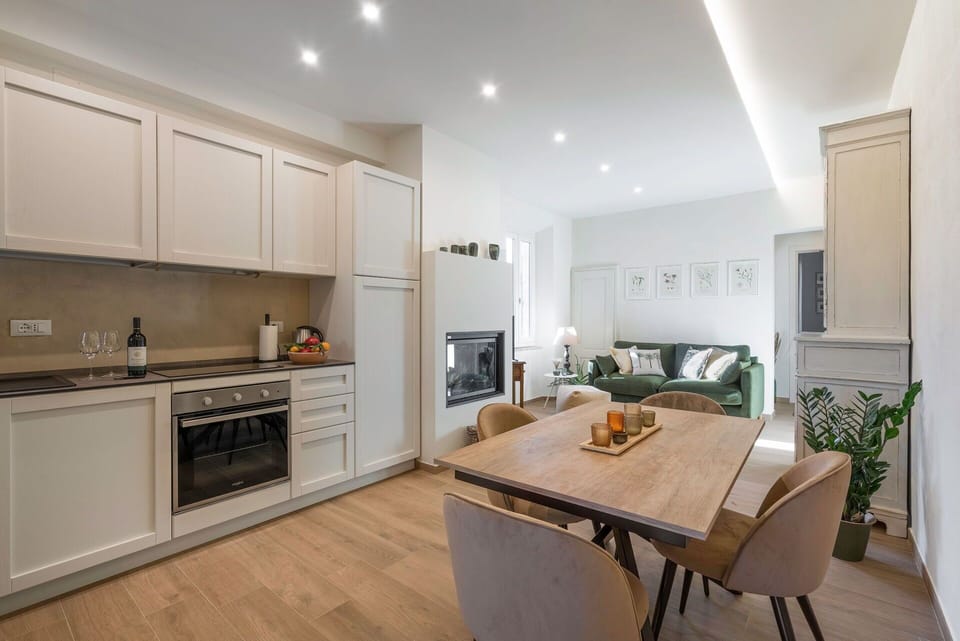 Autumn, Kitchen, Spring, Summer