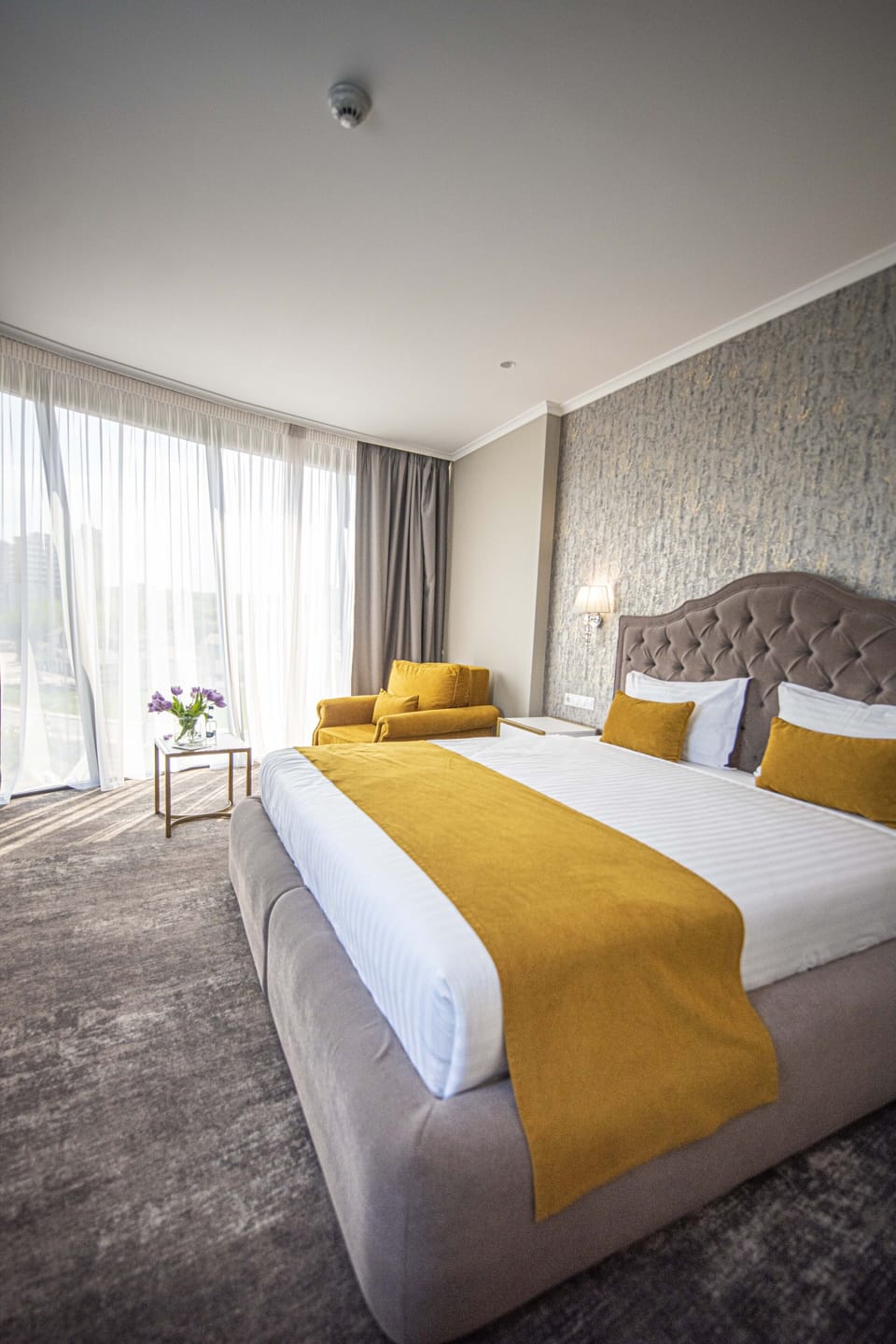 Deluxe Double Room (without balcony) | Premium bedding, minibar, in-room safe, desk