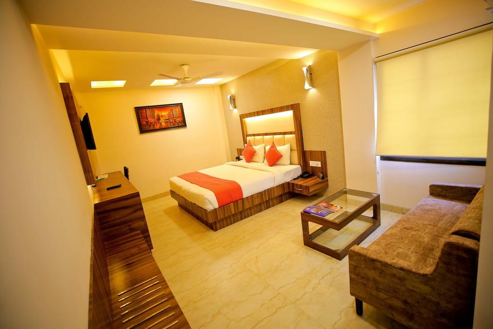 Family Double Room | Soundproofing, free WiFi