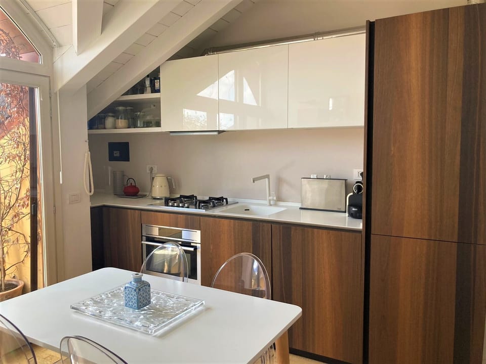 Basic Apartment | Private kitchen | Full-size fridge, oven, dishwasher, toaster