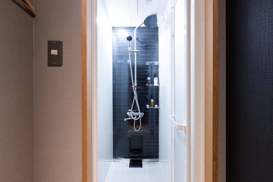 Single Room, Men only, Non Smoking | Bathroom | Bidet