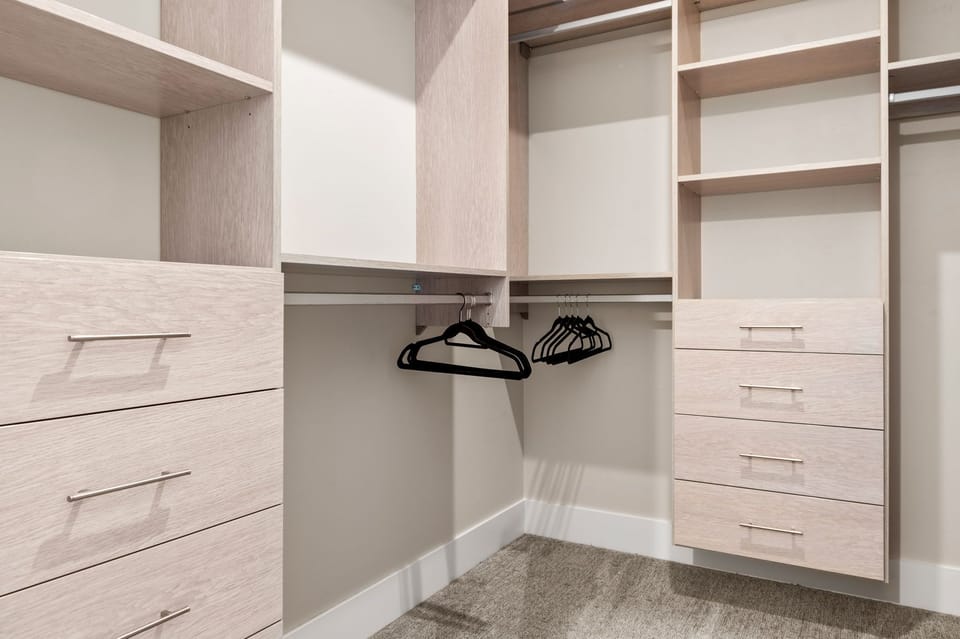 both bedrooms upstairs have their own walk-in closet