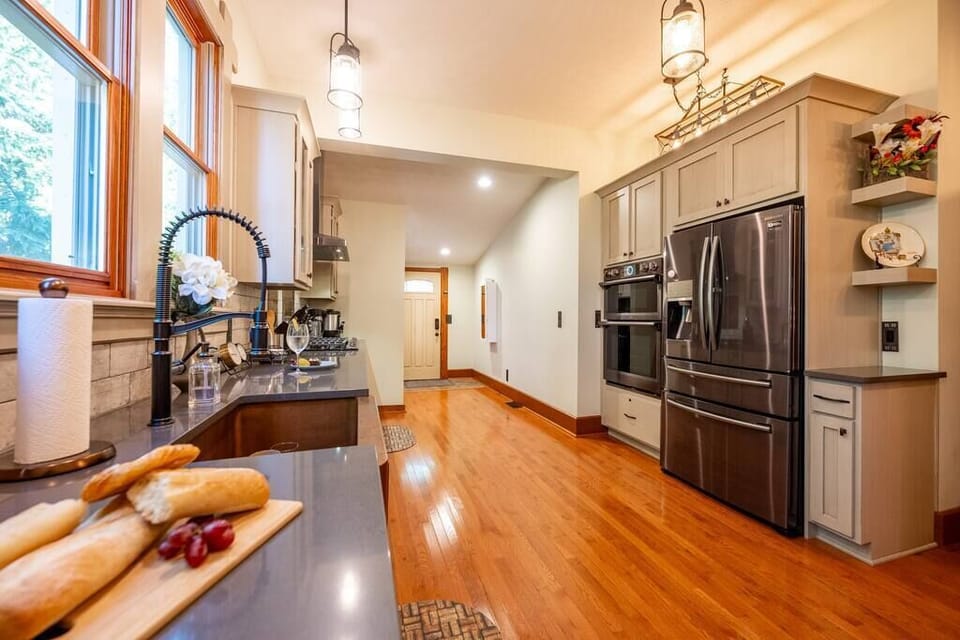 Kitchen (1)