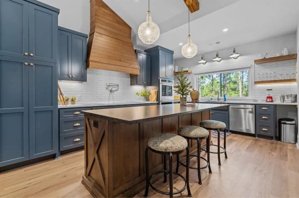 Chef's kitchen