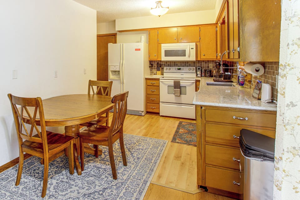Laundry Room | Basement