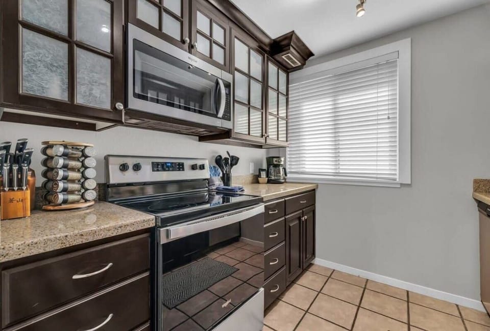 The fully-equipped kitchen includes a full range of appliances and all the basic cookware needed to prepare a delicious meal.