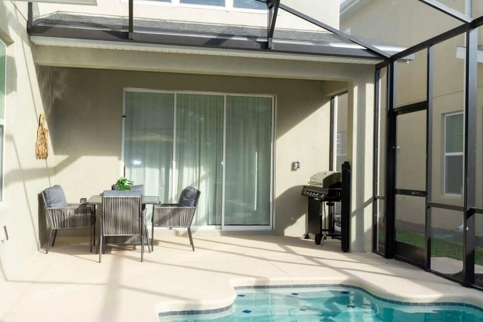 private pool