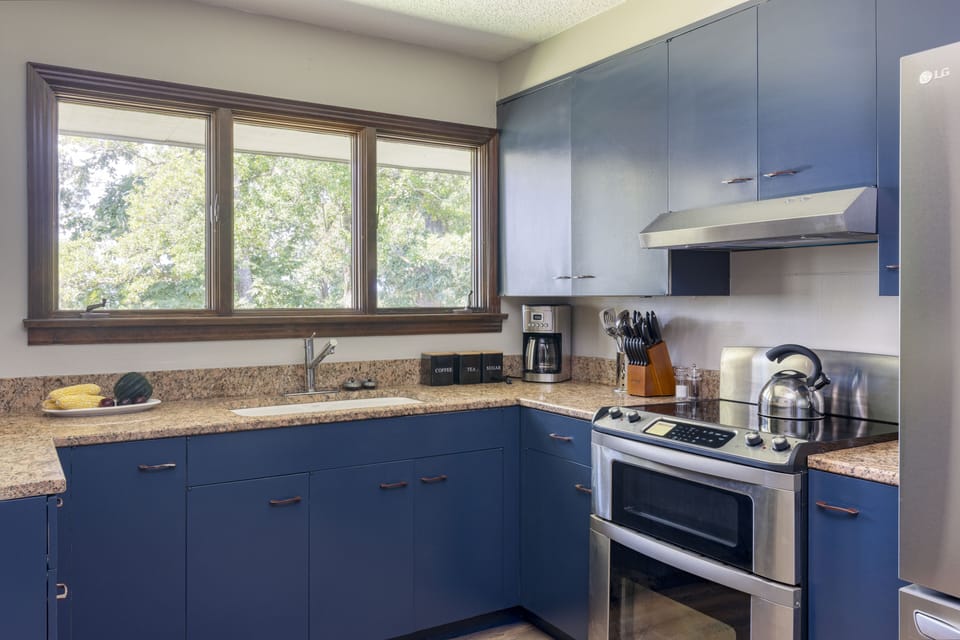 Secondary kitchen area.