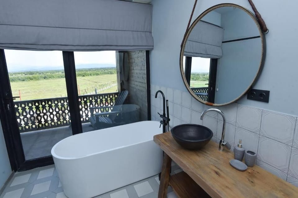Deluxe Room | Bathroom | Hair dryer