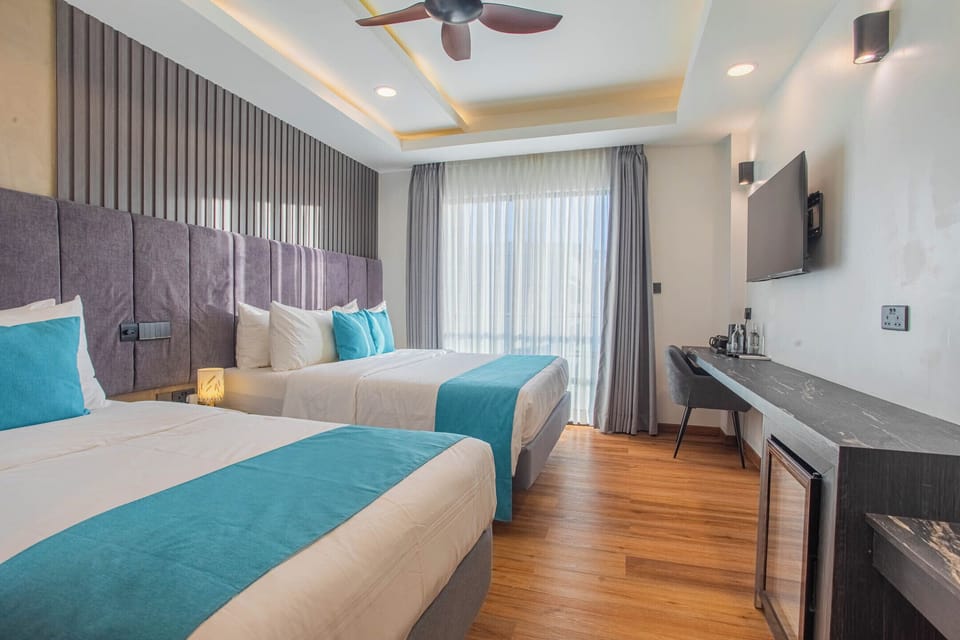Super Deluxe with Balcony | In-room safe, desk, blackout drapes, iron/ironing board