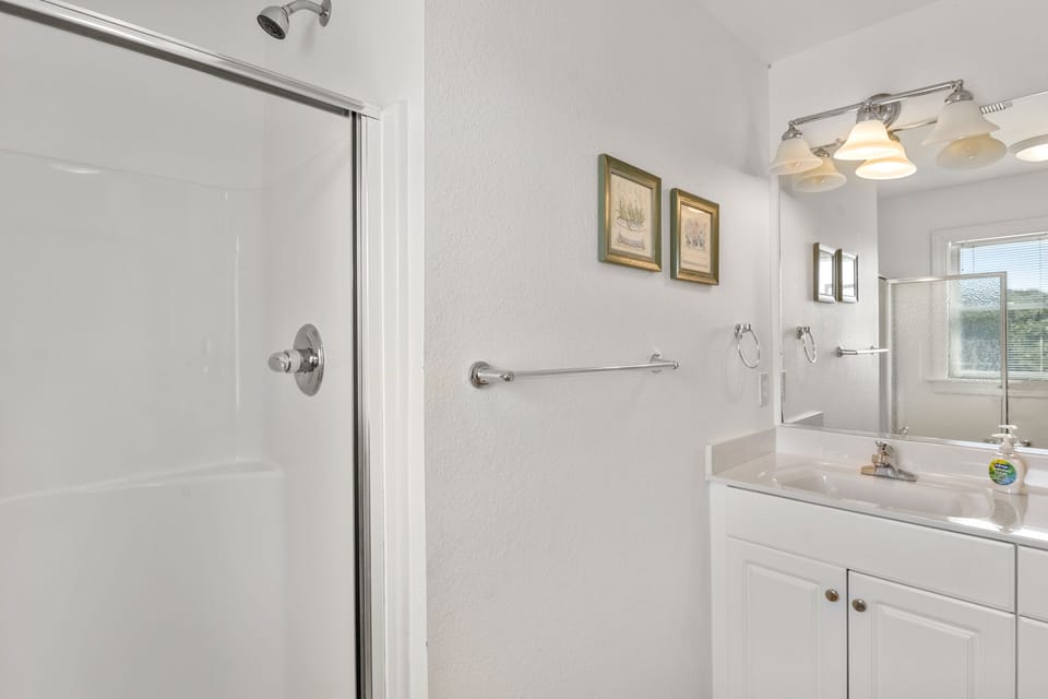 SH11: Casa Sirena | Mid Level Bedroom 5 Private Bath