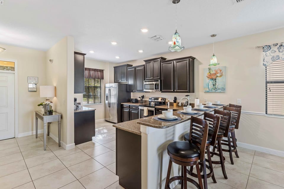 The fully equipped kitchen at Vista Cay Resort is a chef's delight, offering everything needed to whip up delicious meals and culinary creations.