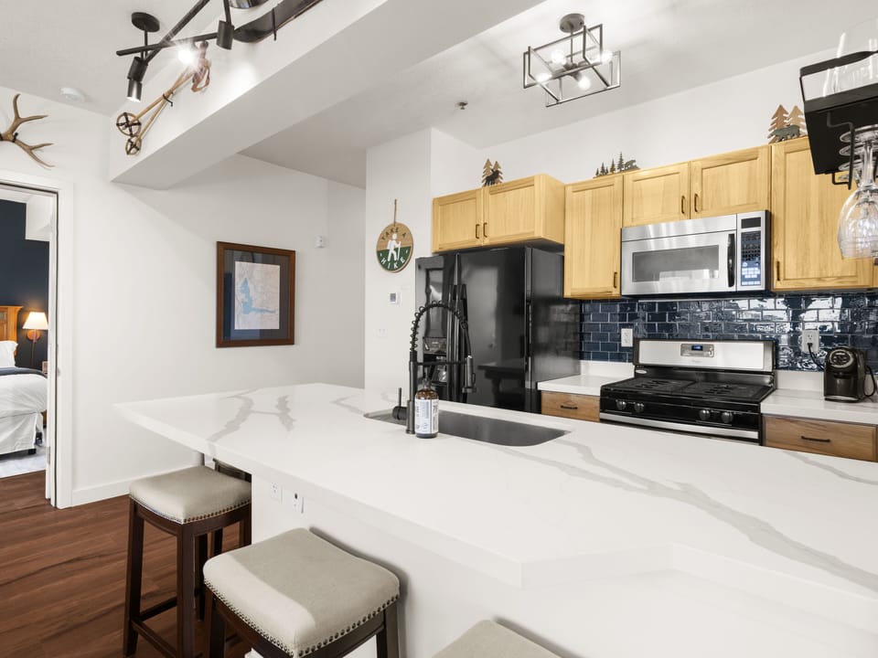 Newly renovated, clean space
