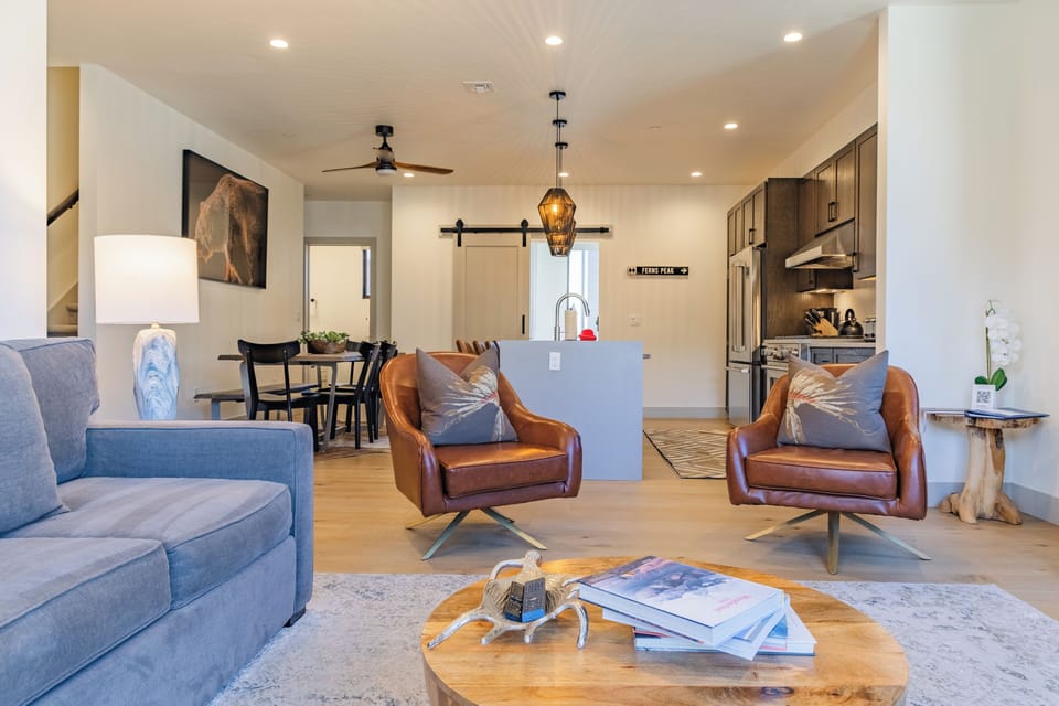 [Living area] Open floor plan to kitchen and dining area