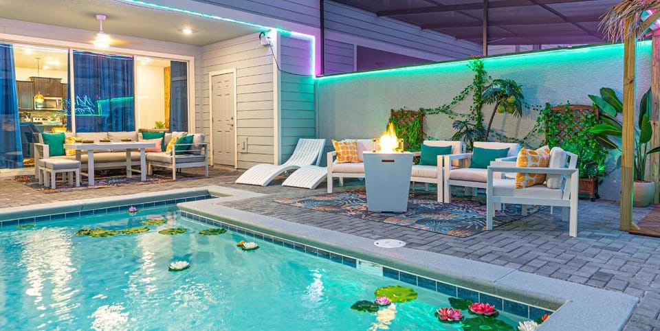 Experience Vacation Alchemy -reach out & let us help you so you can relax today.