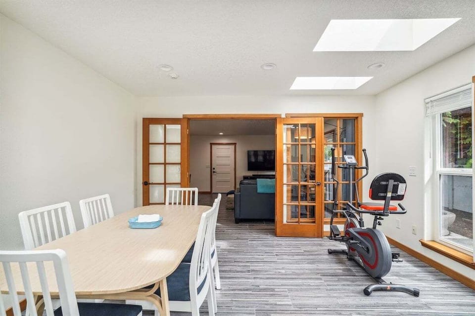 Sun Room at Poppy`s Place