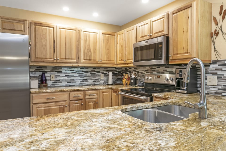Condo, 2 Bedrooms | Private kitchen | Coffee/tea maker, fridge, oven, toaster