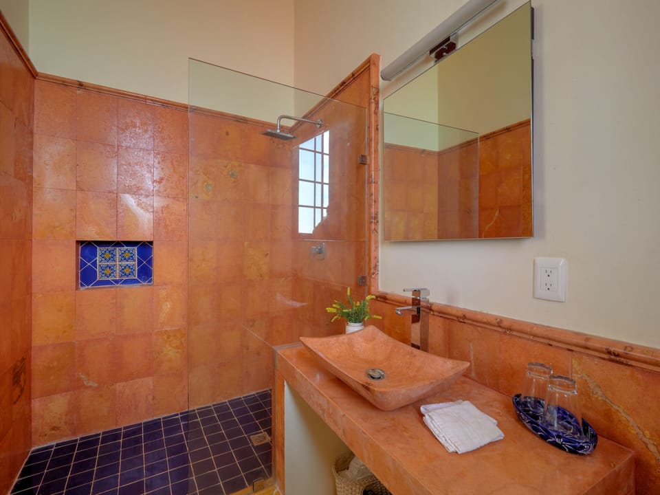 Casa Oasis Guest House and Spa Bed and Breakfast in Merida