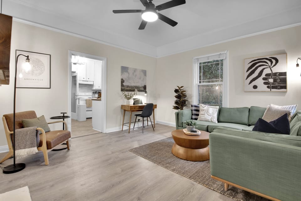 Family friendly living room near downtown