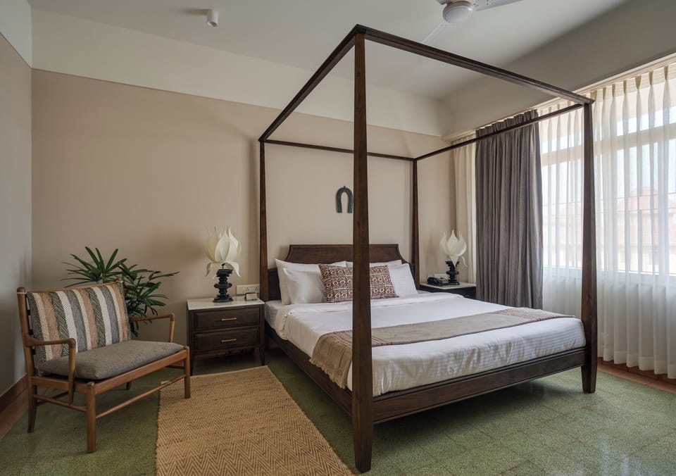 1 bedroom, laptop workspace, iron/ironing board, WiFi (free)