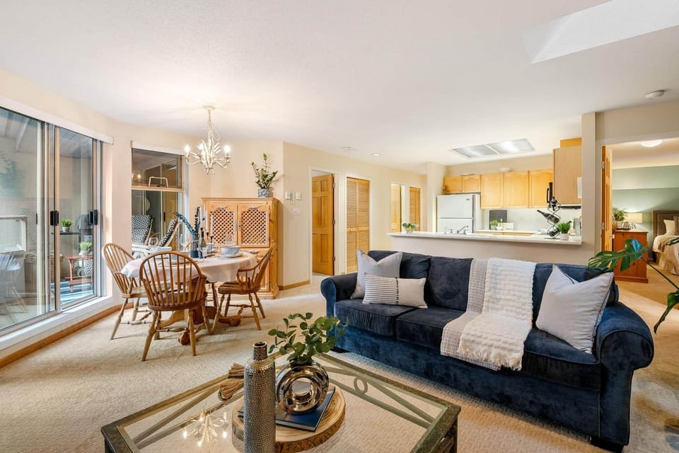 Open Space Living, Dining Room Combined with Kitchen.