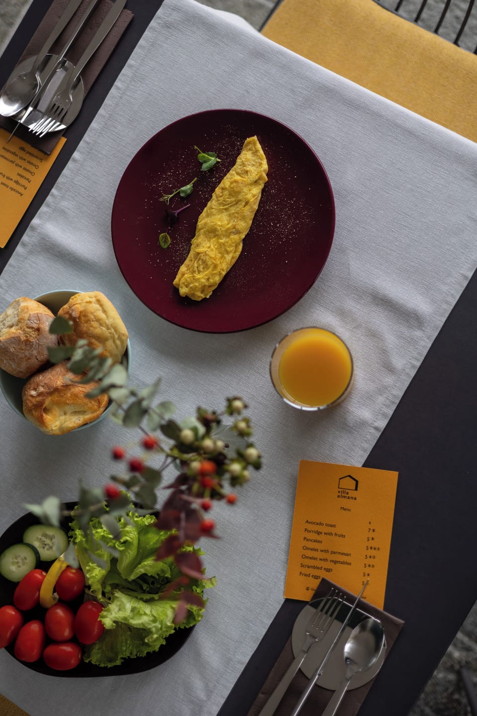 Free daily buffet breakfast