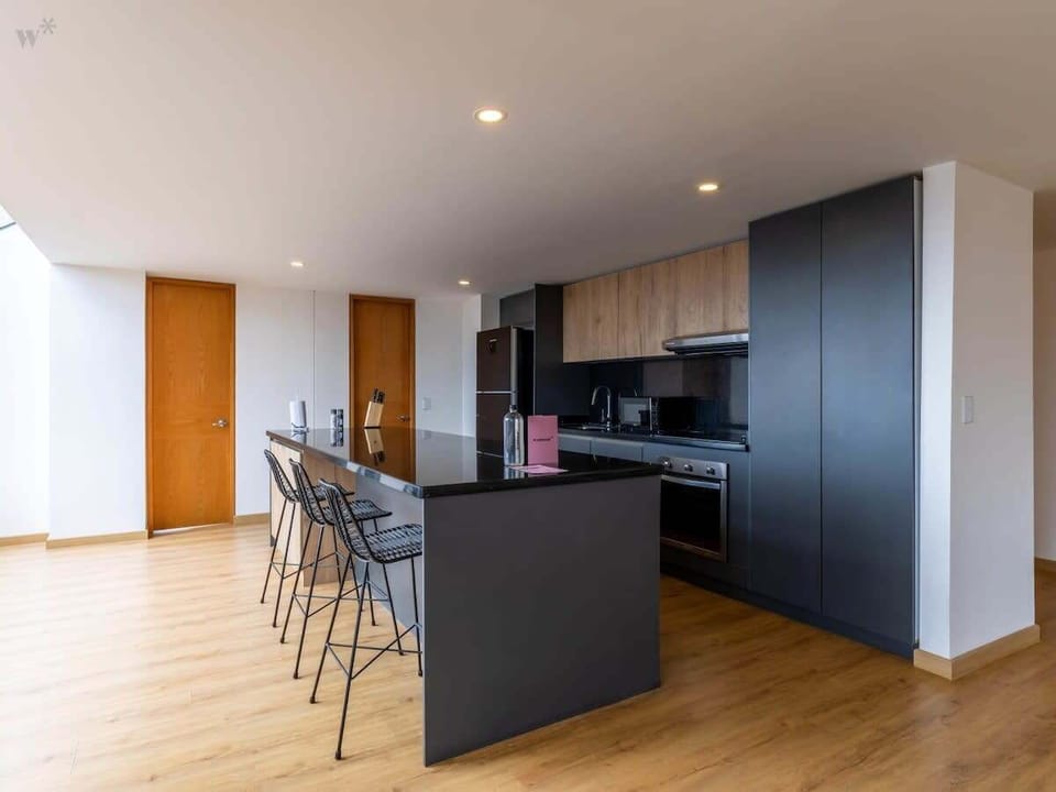 Kitchen bar