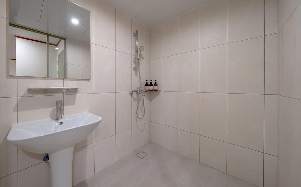 2PC | Bathroom | Hair dryer, slippers, bidet, towels