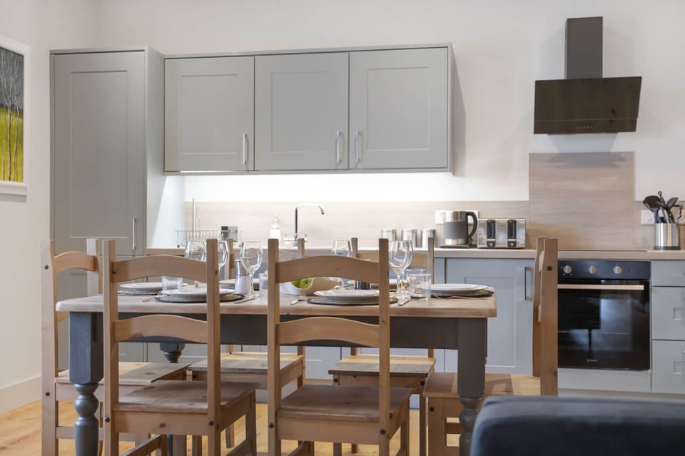 Three Bedroom Apartment | Private kitchen