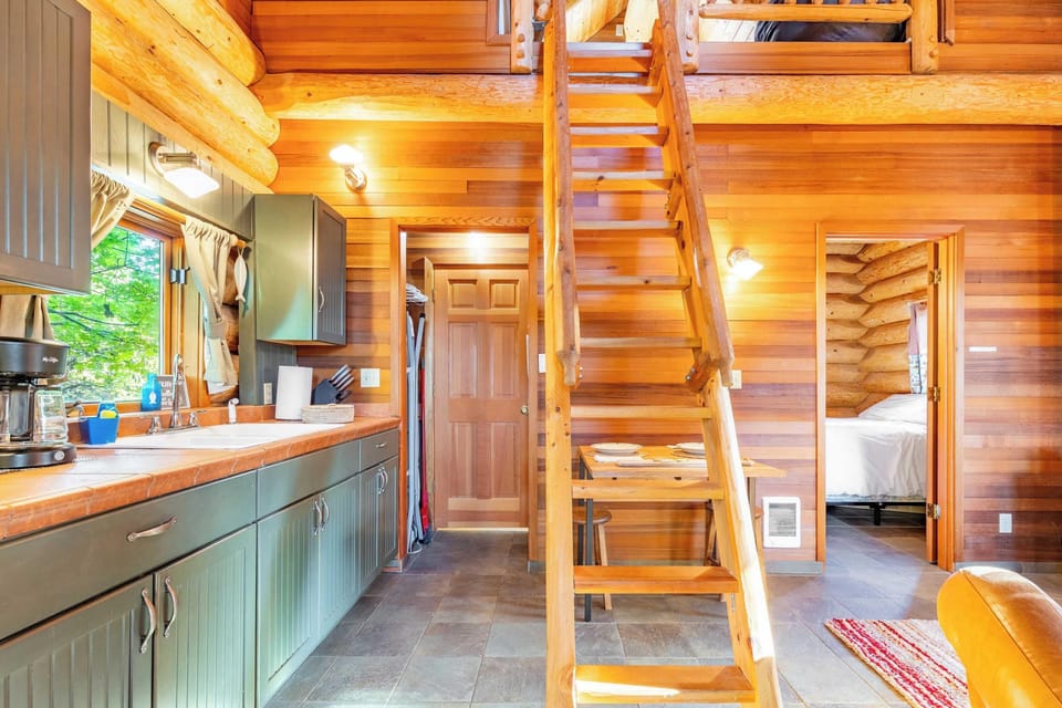 House (1 Bedroom) | Interior