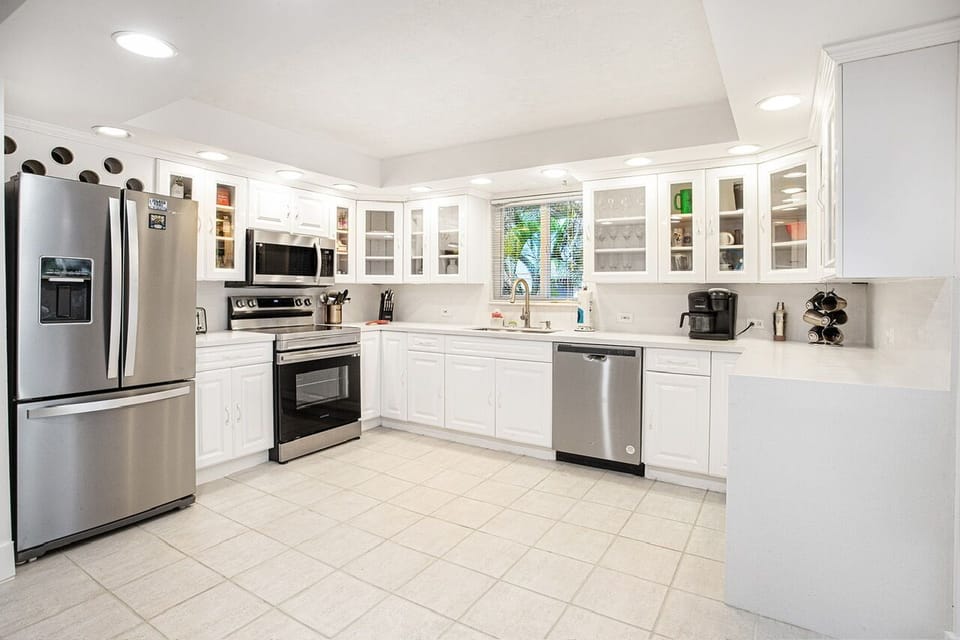 Large kitchen 