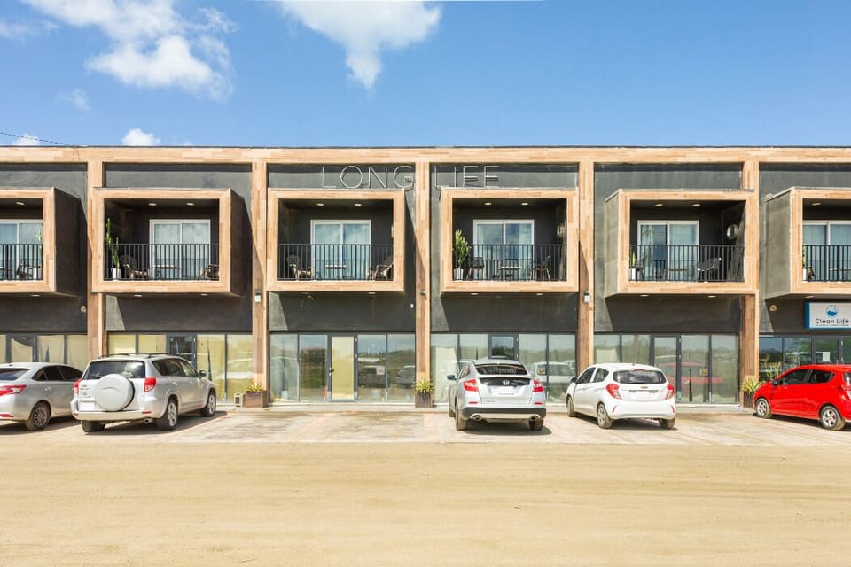 Long Life Building 