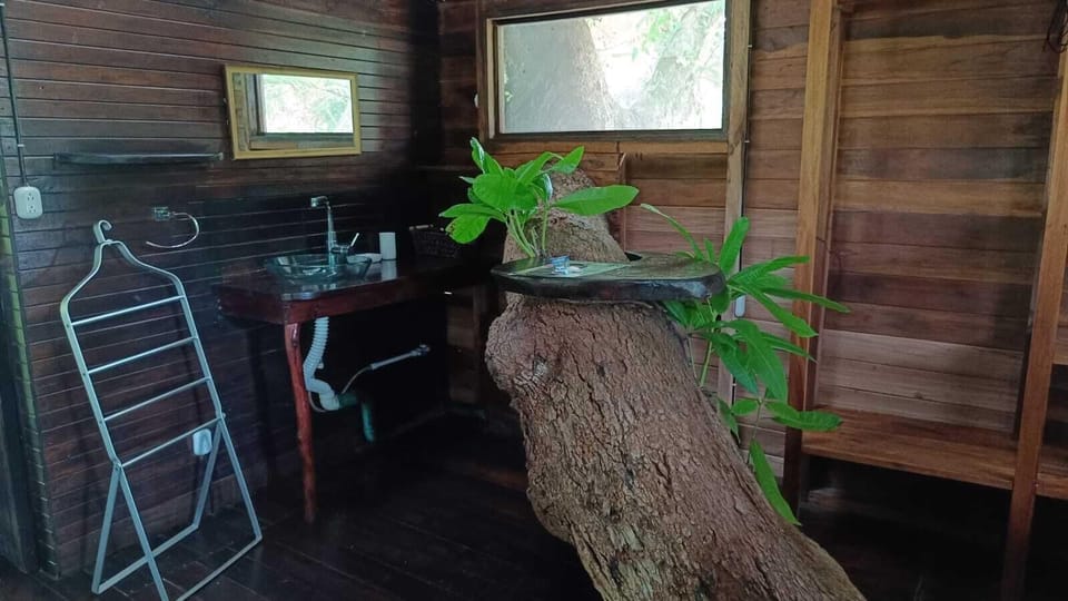 Exclusive House | Minibar, WiFi (free), bed sheets